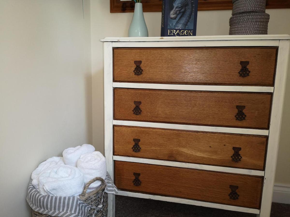 Coastal Escape Deal - 2 Bedroom House -Short Lets & Serviced Accommodation 외부 사진